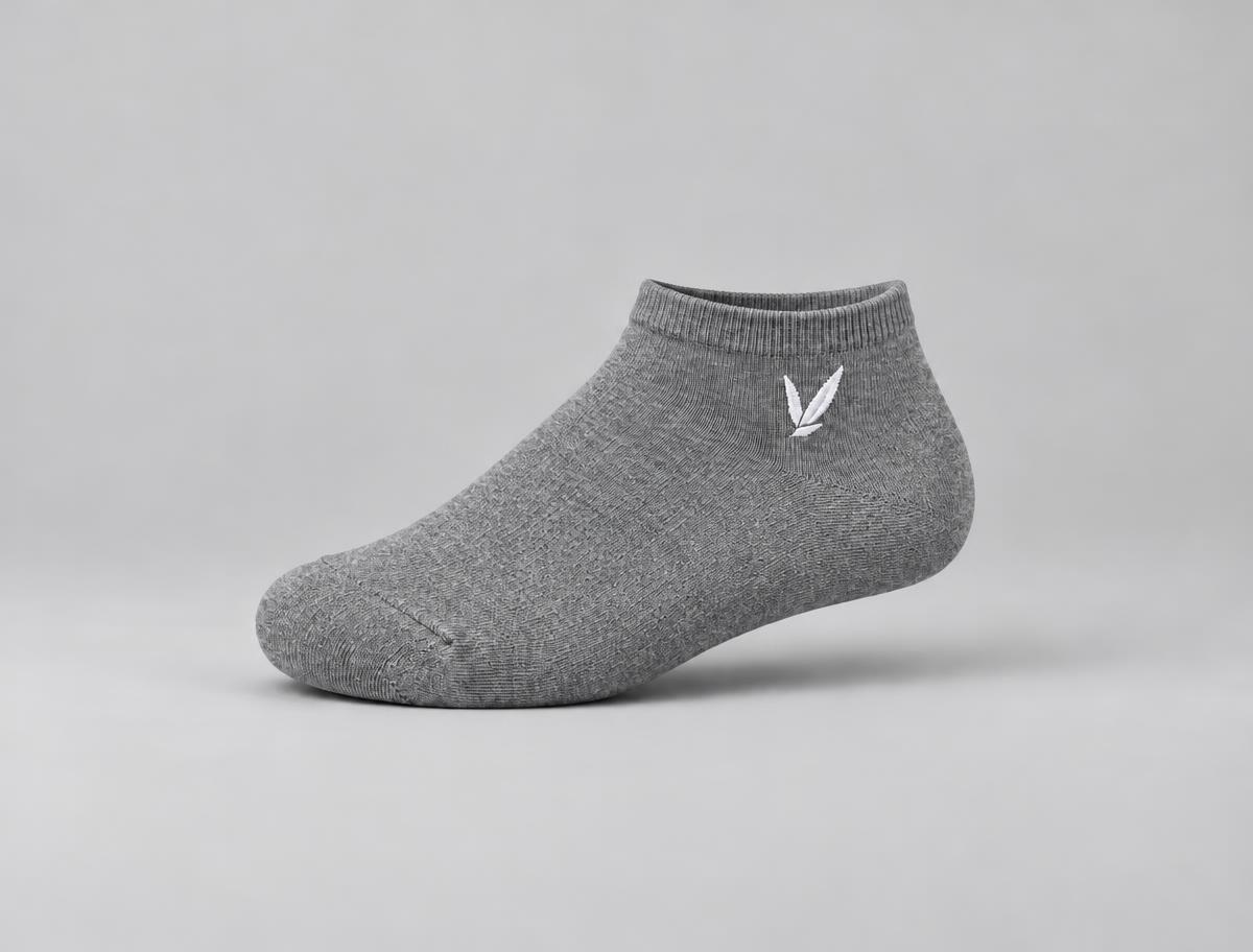 VLOTE Lage enkelsok — Grijs, met wit logo